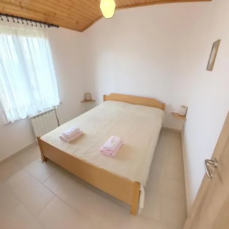 Apartment Peaceful Near Umag
